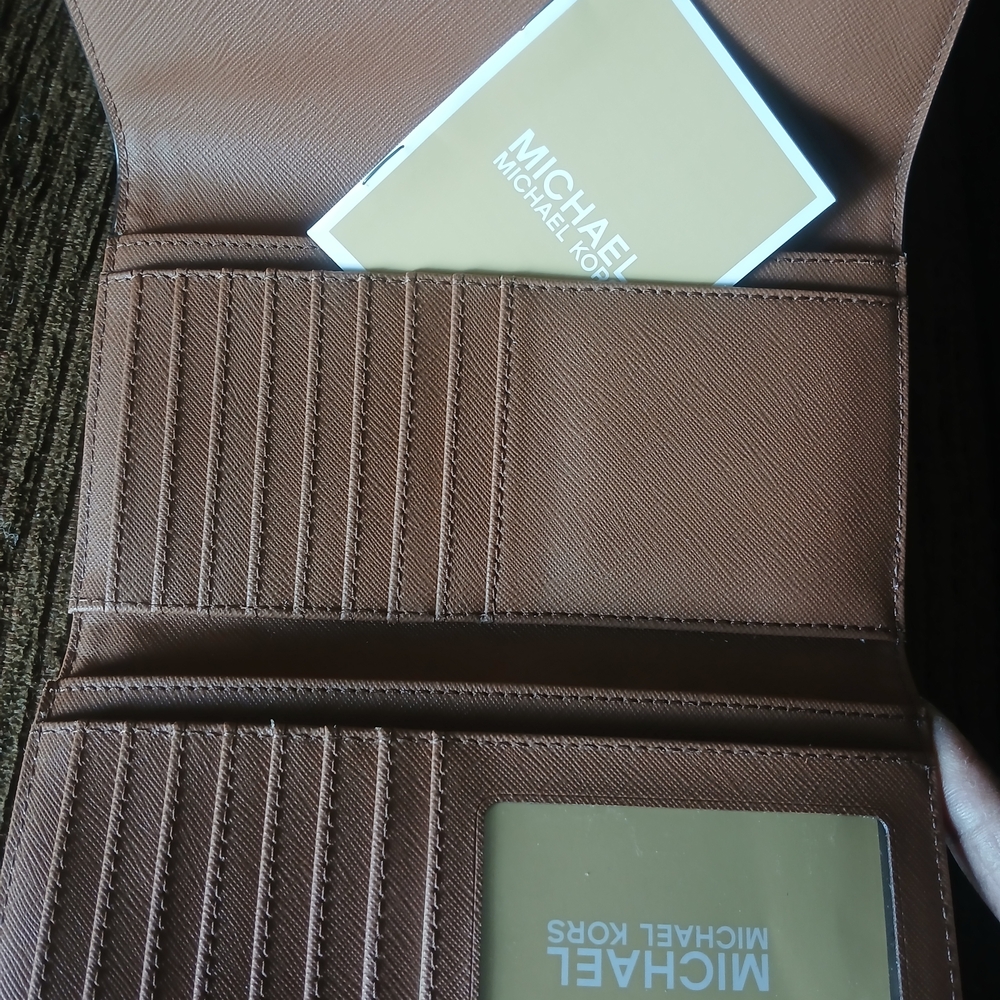 Michael Kors Black and Brown Satchel Set - Picture 7 of 13